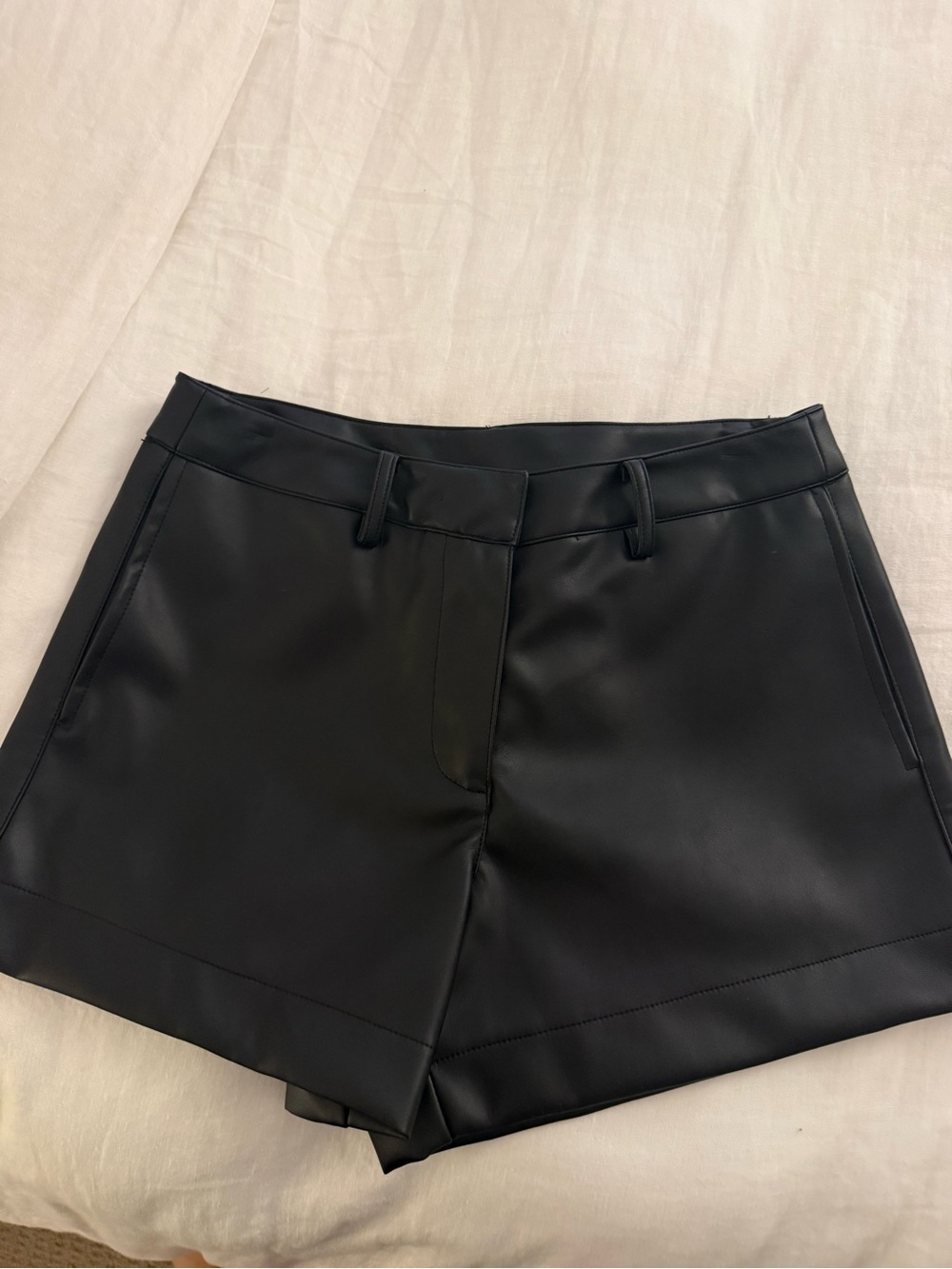 SNDYS Wendy Faux Leather Shorts